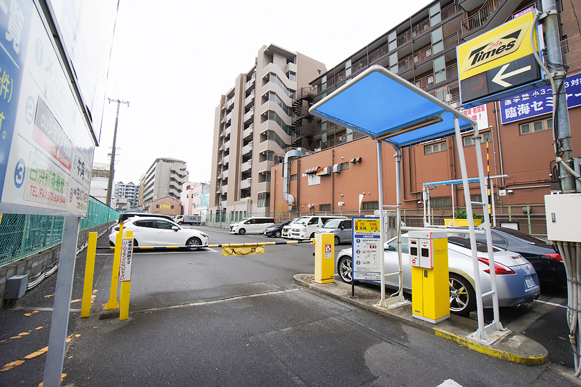 タイムズ香里園駅前第6駐車場